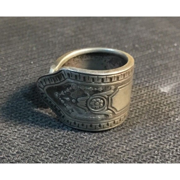 Ring Handmade From Vintage Silverware Size 6 Heavyweight - Picture 1 of 7